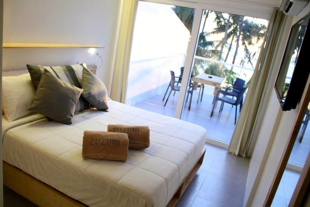 Zuzuni Boutique Hotel Balabag  Ruang foto
