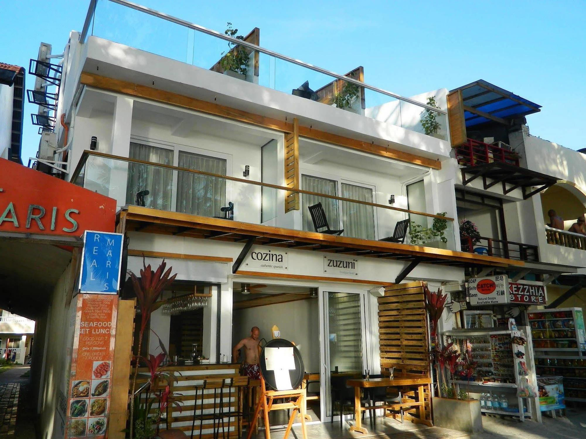 Zuzuni Boutique Hotel Balabag  Bagian luar foto