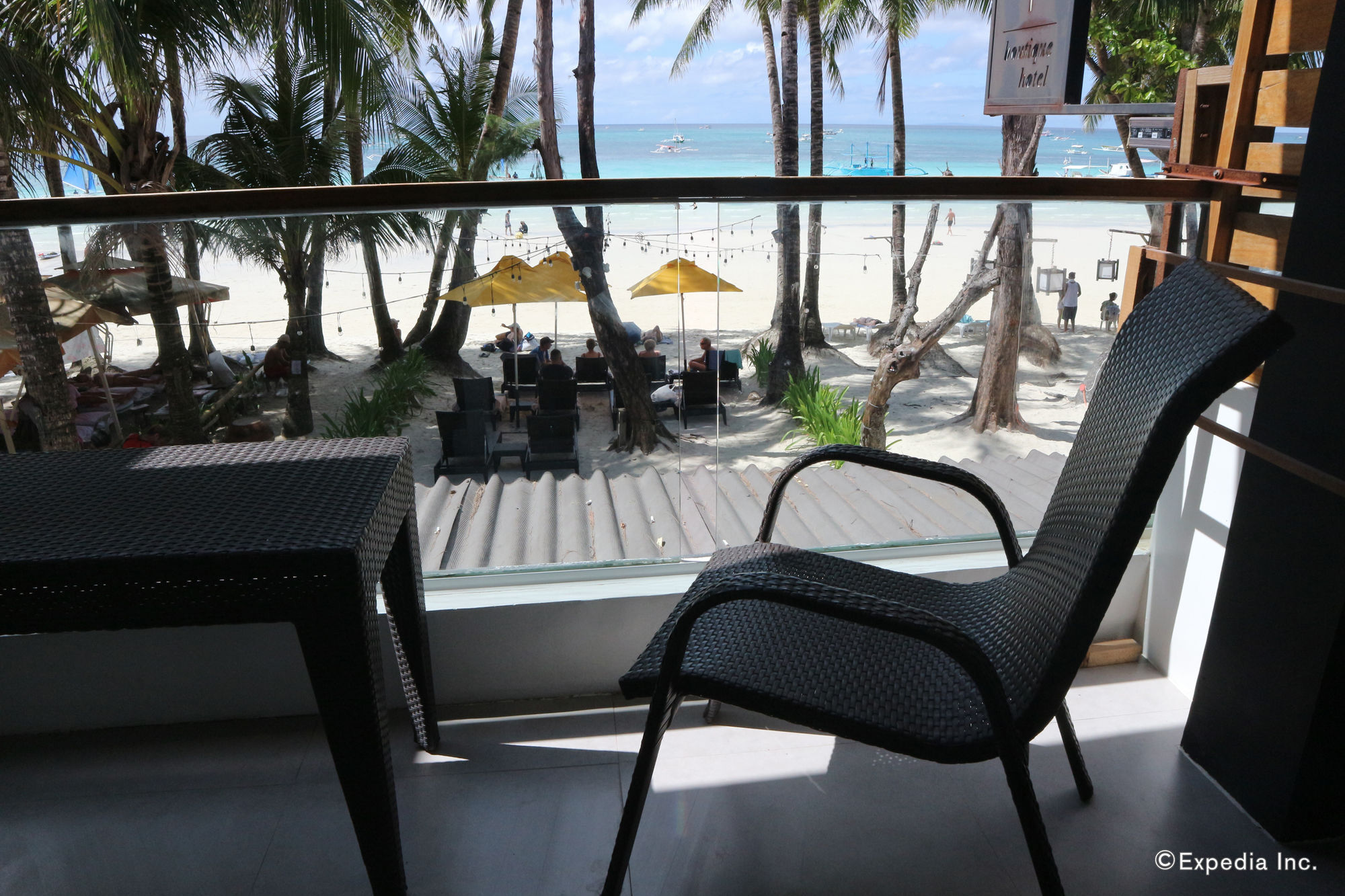 Zuzuni Boutique Hotel Balabag  Bagian luar foto