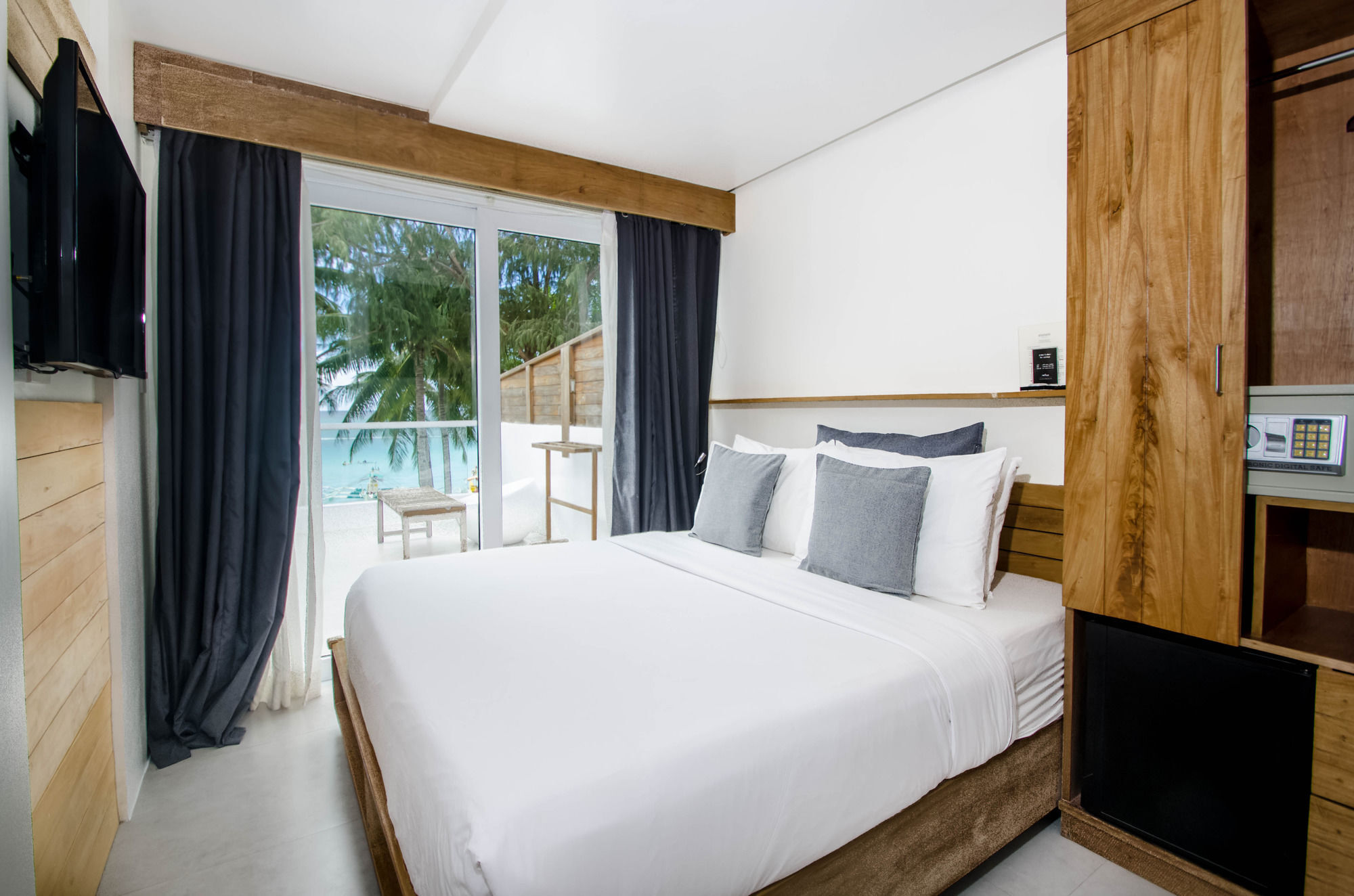 Zuzuni Boutique Hotel Balabag  Bagian luar foto