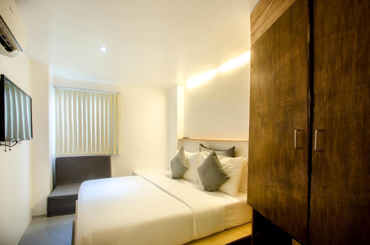 Zuzuni Boutique Hotel Balabag  Bagian luar foto